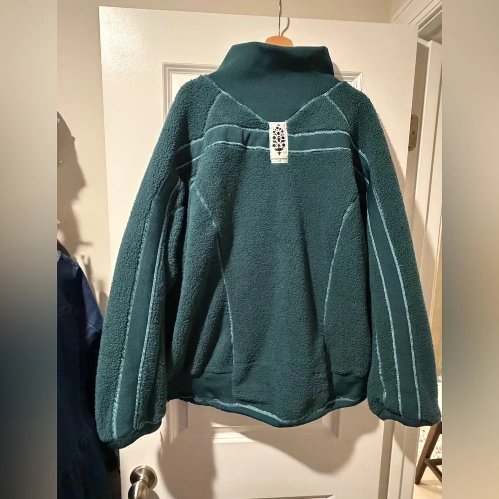 FP Movement by Free People Dark Green Zip-Up Fleece 🔥Size XL - Picture 4 of 6